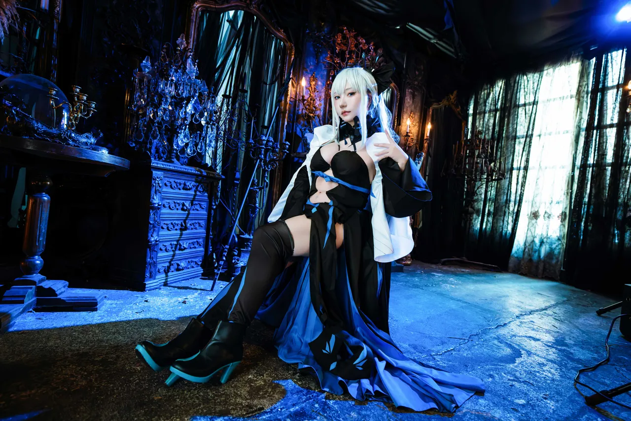 Shooting Star's (Saku) - Winter Queen-erohere71.webp